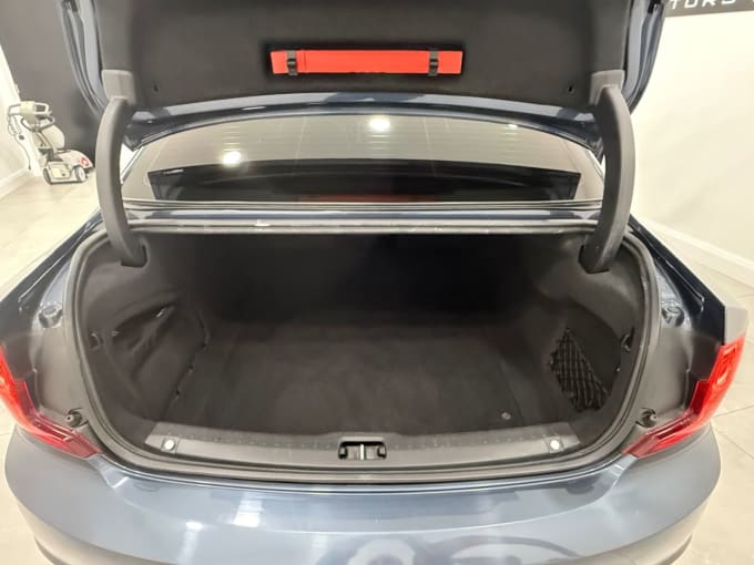 2025 Volvo S90