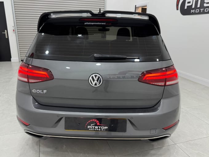 2025 Volkswagen Golf