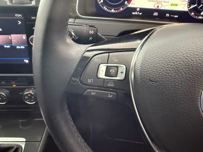 2025 Volkswagen Golf
