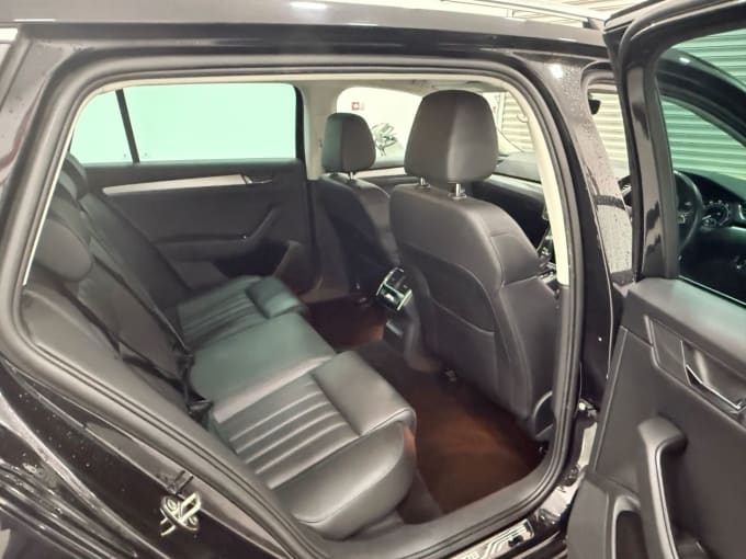 2025 Skoda Superb