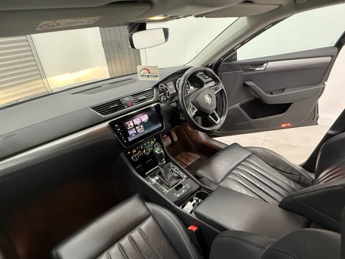 2025 Skoda Superb