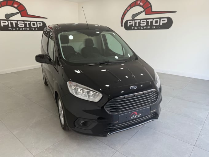 2025 Ford Transit Courier