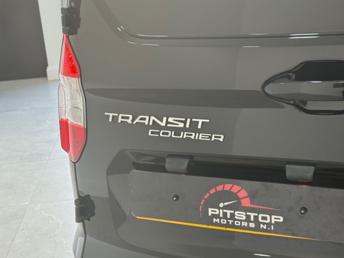 2025 Ford Transit Courier