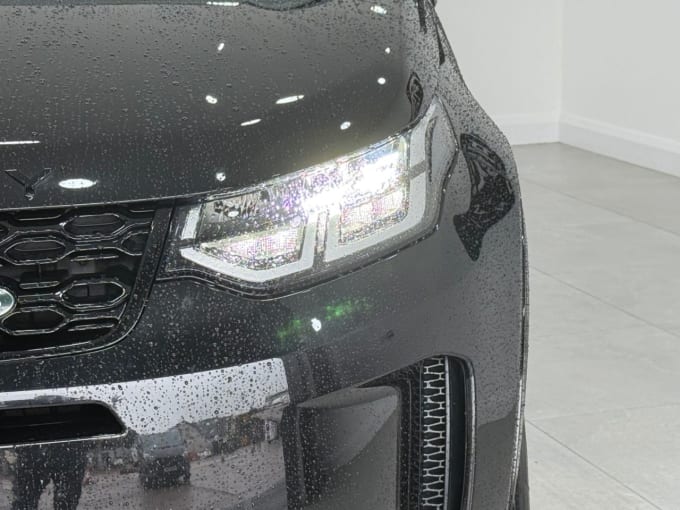2025 Land Rover Discovery Sport