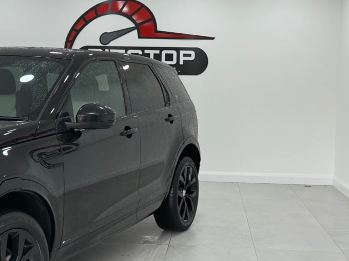 2025 Land Rover Discovery Sport