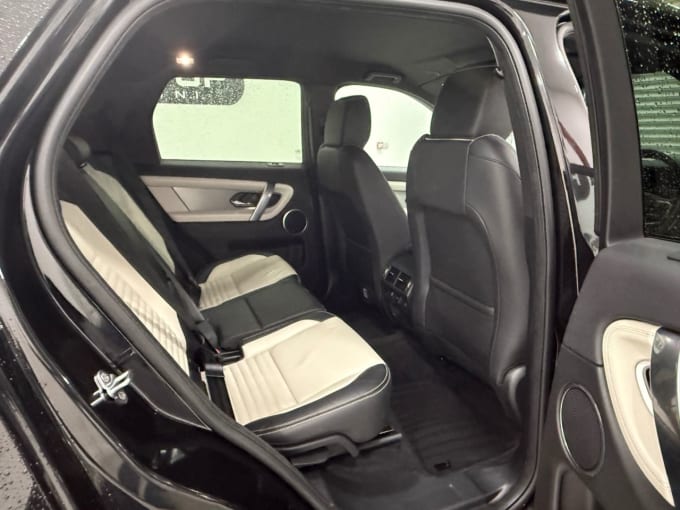 2025 Land Rover Discovery Sport