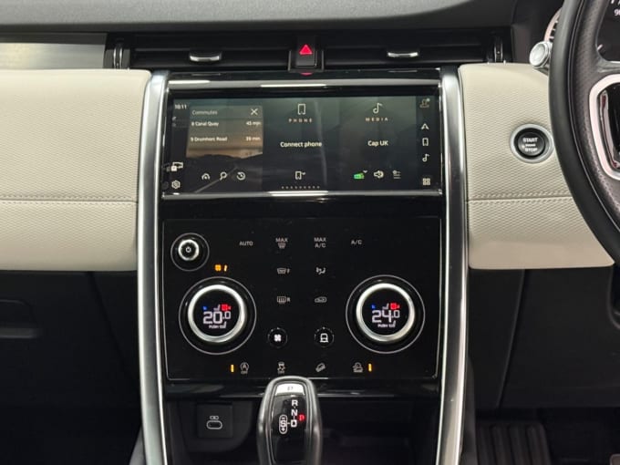2025 Land Rover Discovery Sport