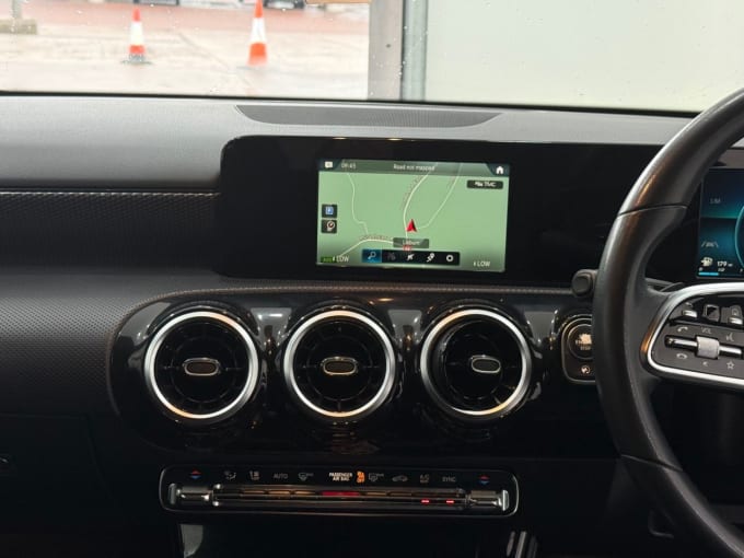 2025 Mercedes-benz A-class