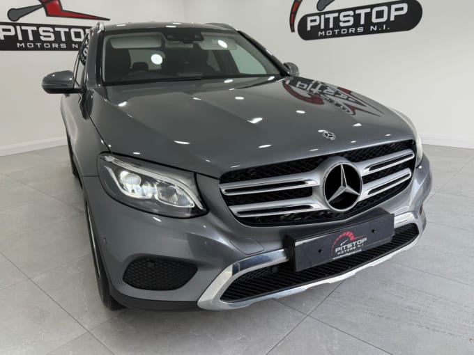 2025 Mercedes-benz Glc