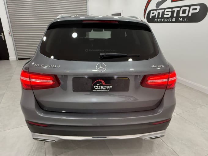 2025 Mercedes-benz Glc