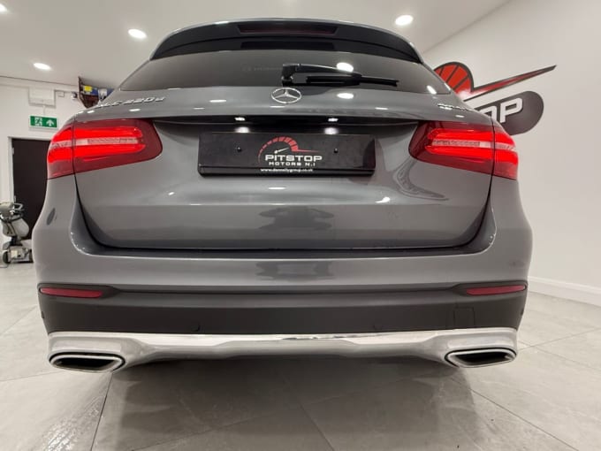 2025 Mercedes-benz Glc