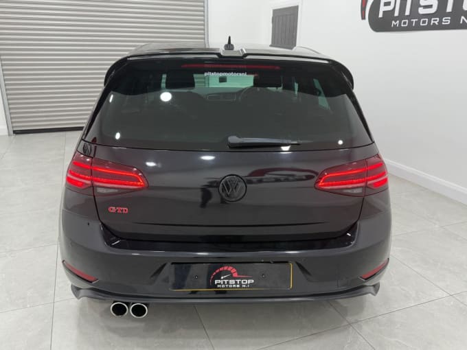 2025 Volkswagen Golf