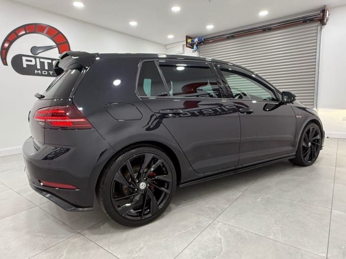 2025 Volkswagen Golf