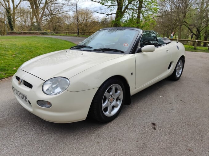 2001 Mg Mgf