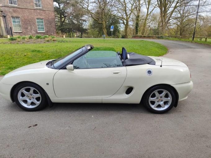 2001 Mg Mgf