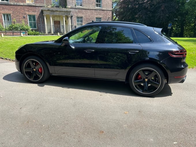 2024 Porsche Macan