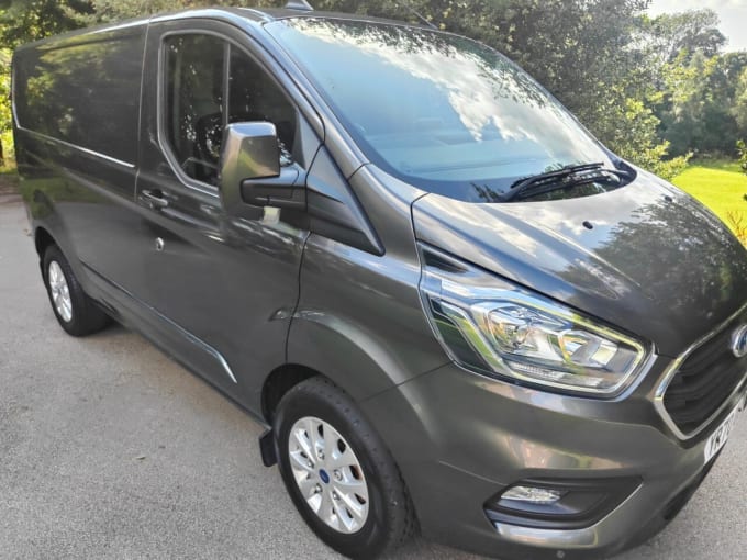 2024 Ford Transit Custom