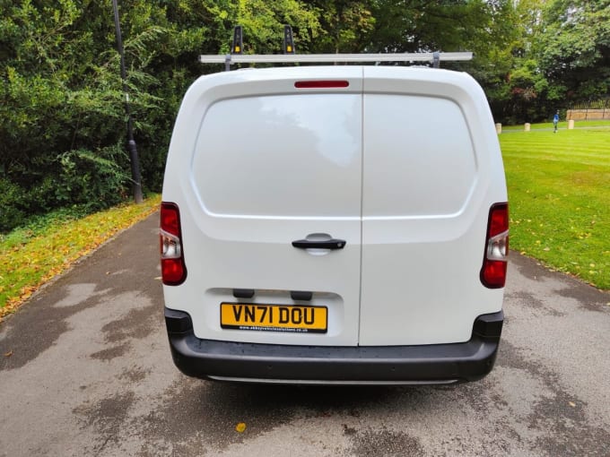 2024 Vauxhall Combo