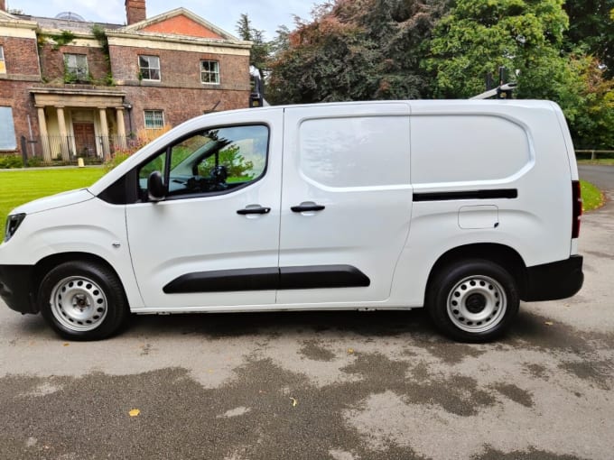 2024 Vauxhall Combo