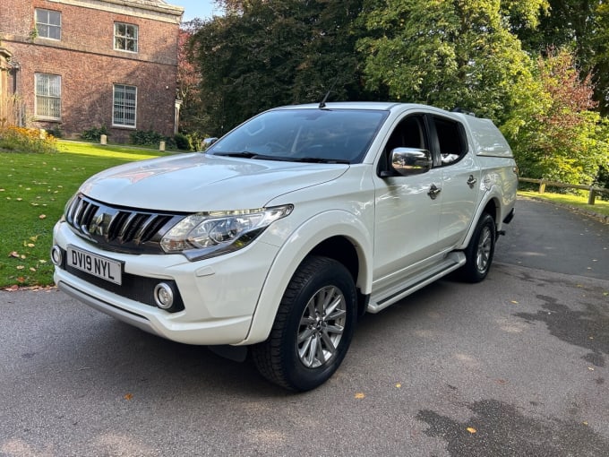 2024 Mitsubishi L200