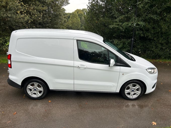 2024 Ford Transit Courier