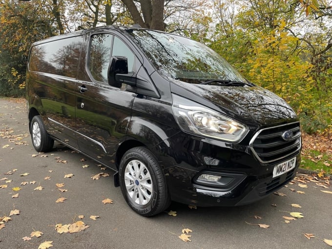 2025 Ford Transit Custom