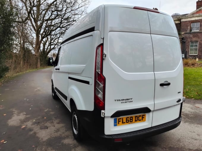 2025 Ford Transit Custom