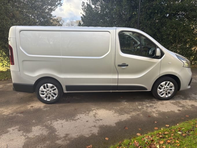 2025 Renault Trafic