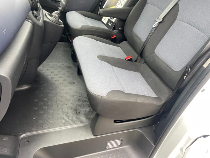 2025 Vauxhall Vivaro