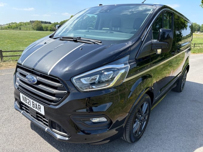 2025 Ford Transit Custom