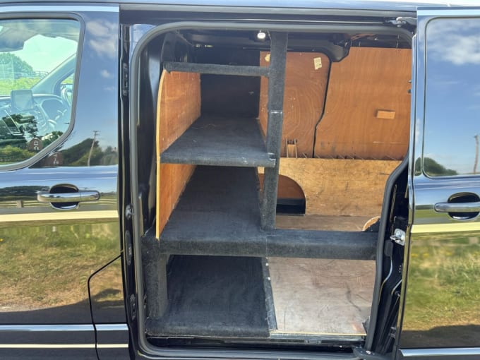 2025 Ford Transit Custom