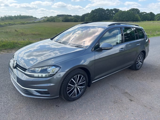 2025 Volkswagen Golf