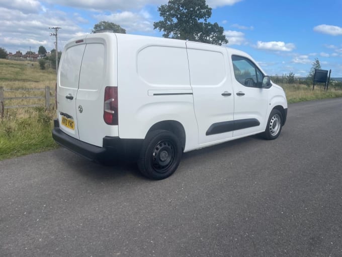 2025 Vauxhall Combo