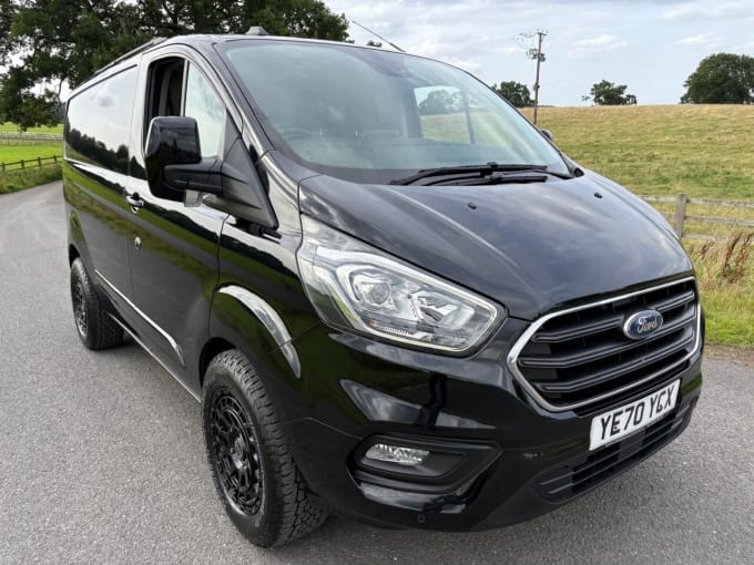 2025 Ford Transit Custom