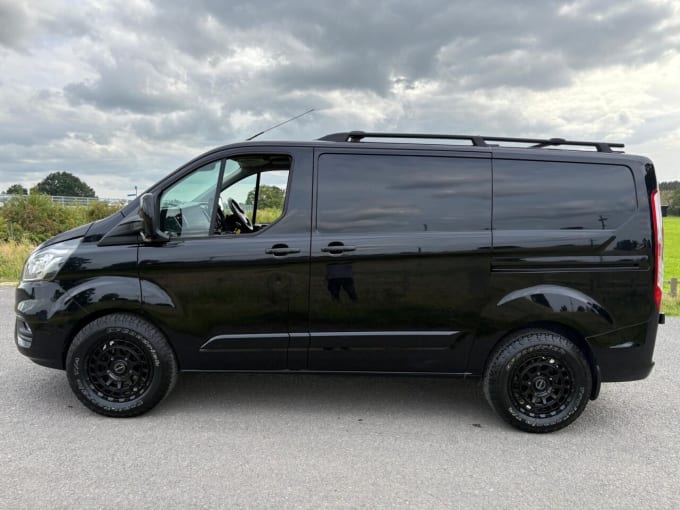 2025 Ford Transit Custom