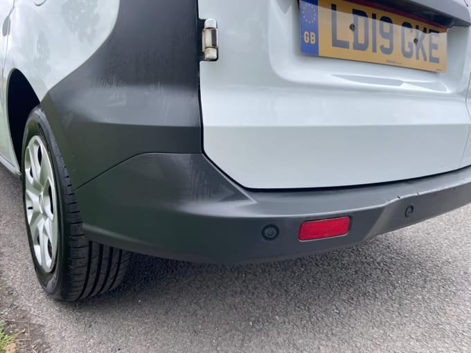 2025 Ford Transit Courier