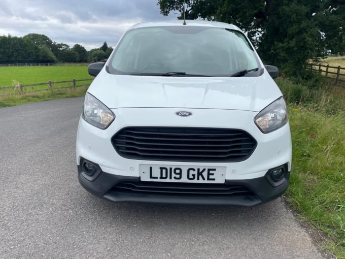 2025 Ford Transit Courier