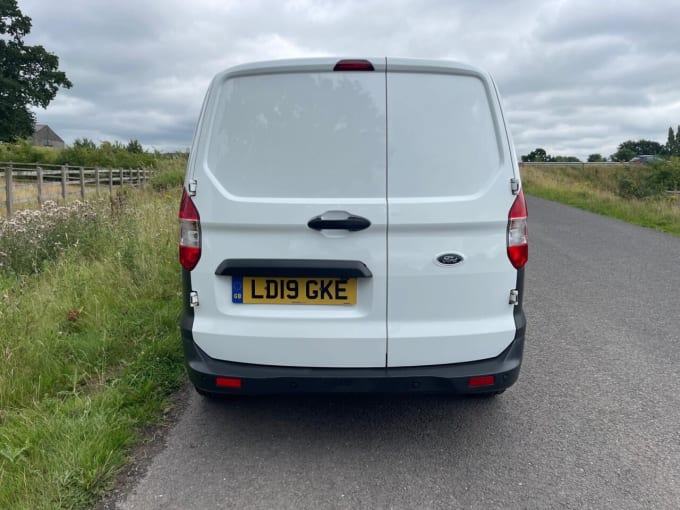 2025 Ford Transit Courier