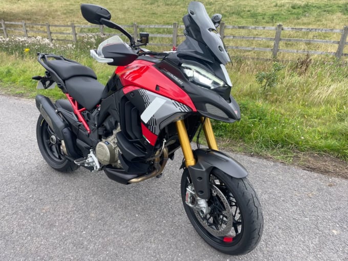 2025 Ducati Multistrada V4