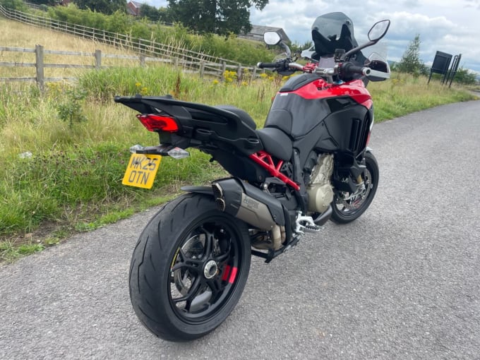 2025 Ducati Multistrada V4