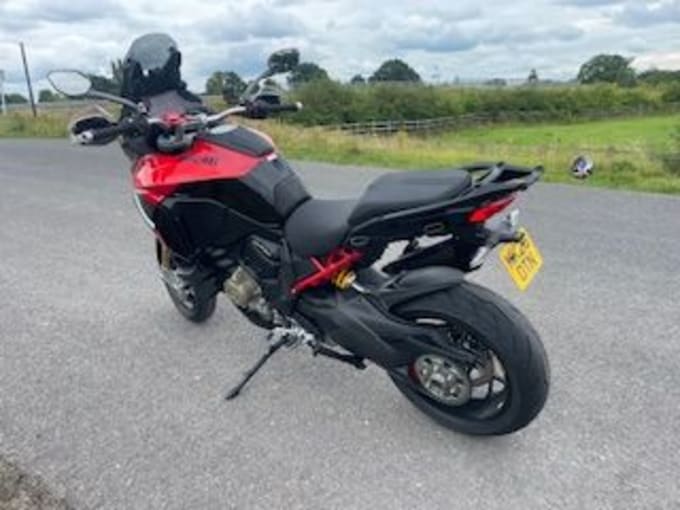 2025 Ducati Multistrada V4