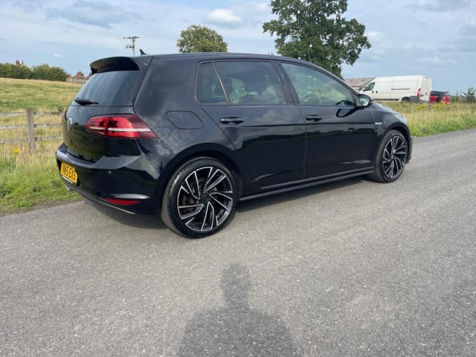 2025 Volkswagen Golf