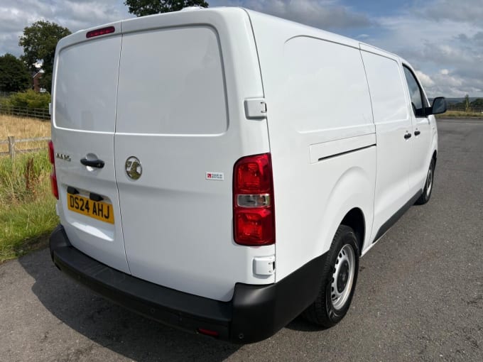 2025 Vauxhall Vivaro