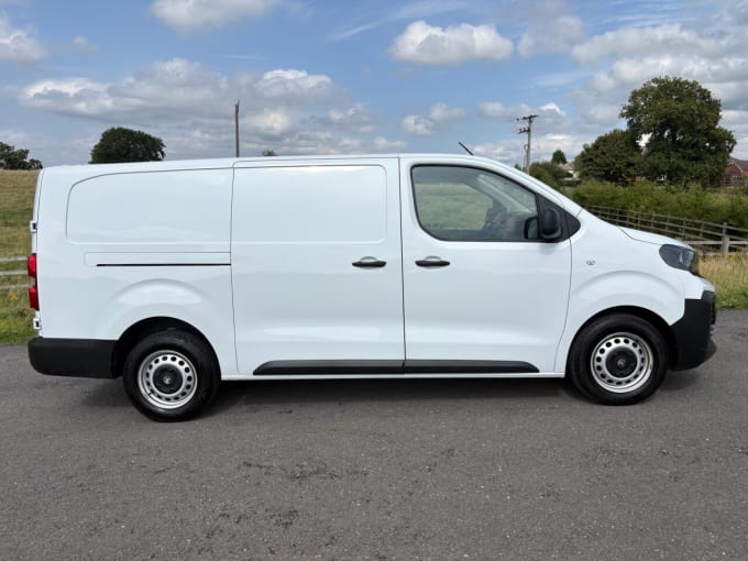 2025 Vauxhall Vivaro