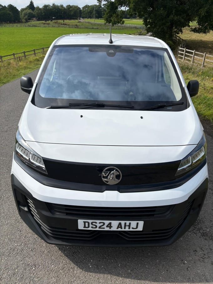 2025 Vauxhall Vivaro
