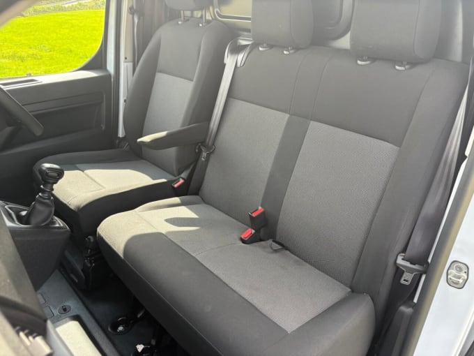 2025 Vauxhall Vivaro
