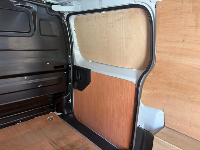 2025 Vauxhall Vivaro