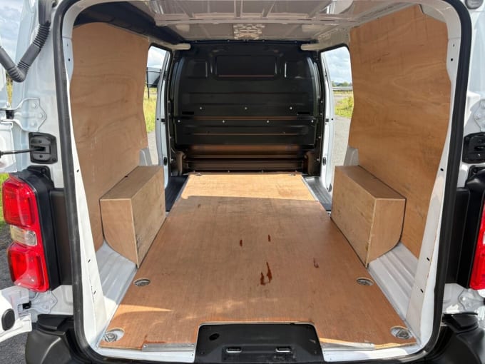 2025 Vauxhall Vivaro