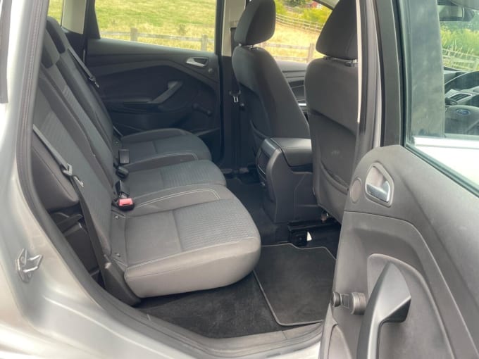 2025 Ford C-max