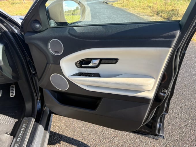 2025 Land Rover Range Rover Evoque